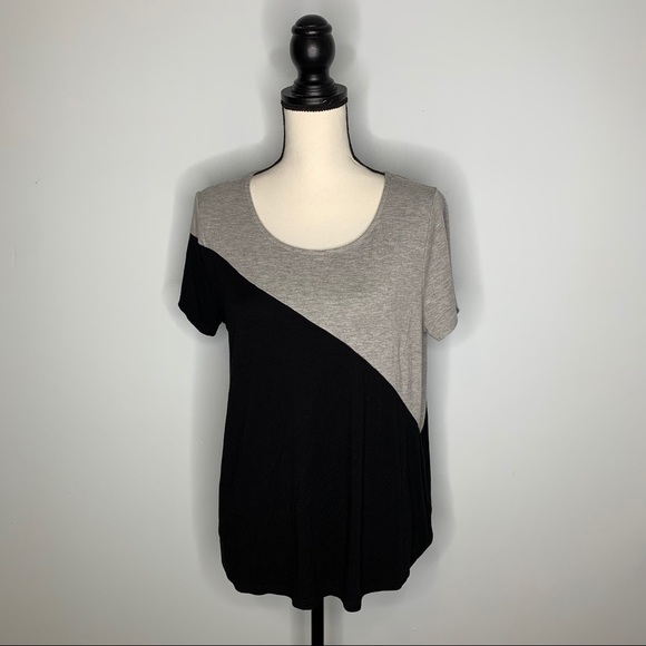 Kaileigh diagonal color block short sleeve top - Picture 2 of 7